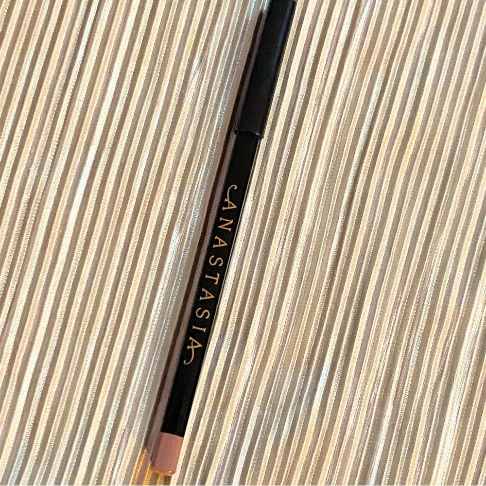 ANASTASIA BEVERLY HILLS LIP LINER DUSTY ROSE FULL SIZE 1.14g